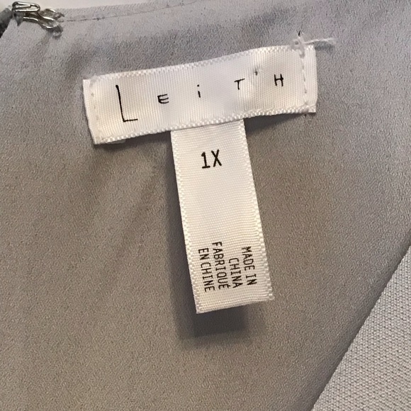 Leith Surplice Cropped Wide Leg Jumpsuit Size 1x - Picture 10 of 10